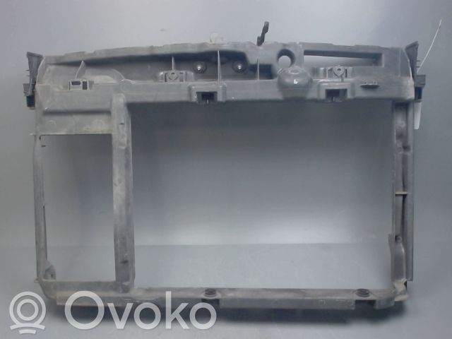 Citroen C3 Pas przedni 