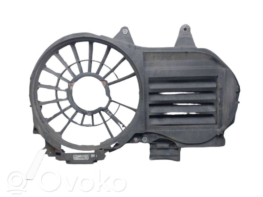 Audi A4 S4 B7 8E 8H Suport ventilator radiator 