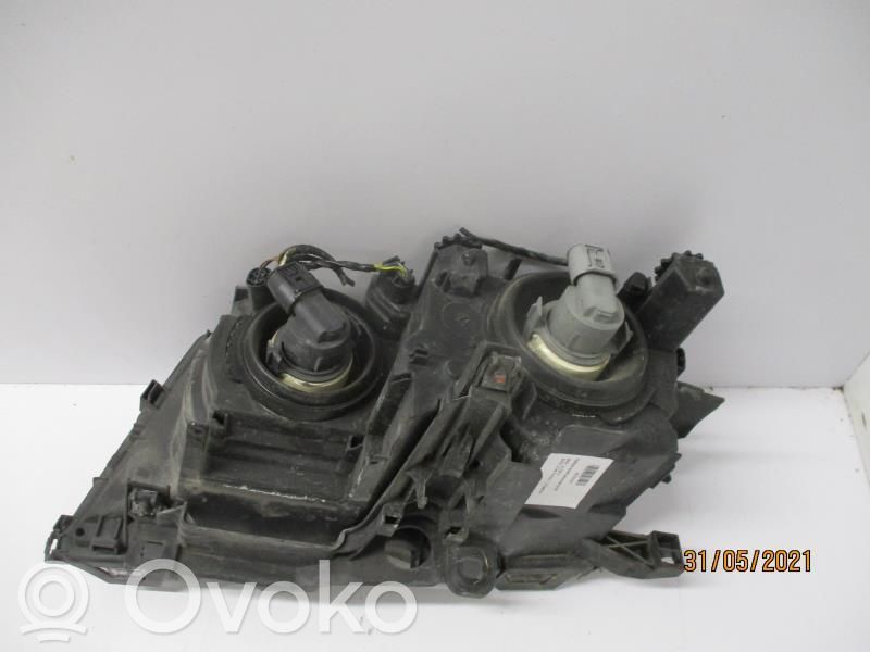 Scheinwerfer   63126902746