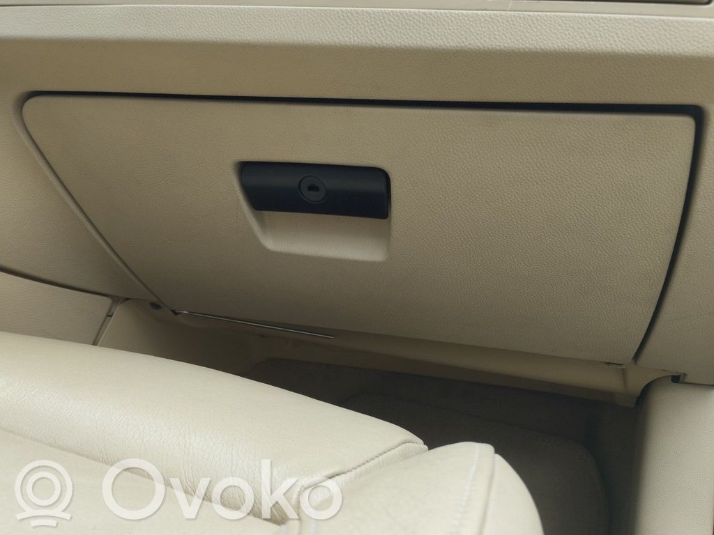BMW 3 E90 E91 Glove box set 