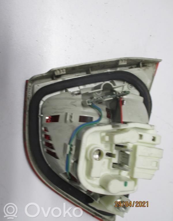 BMW 3 E90 E91 Tailgate rear/tail lights 