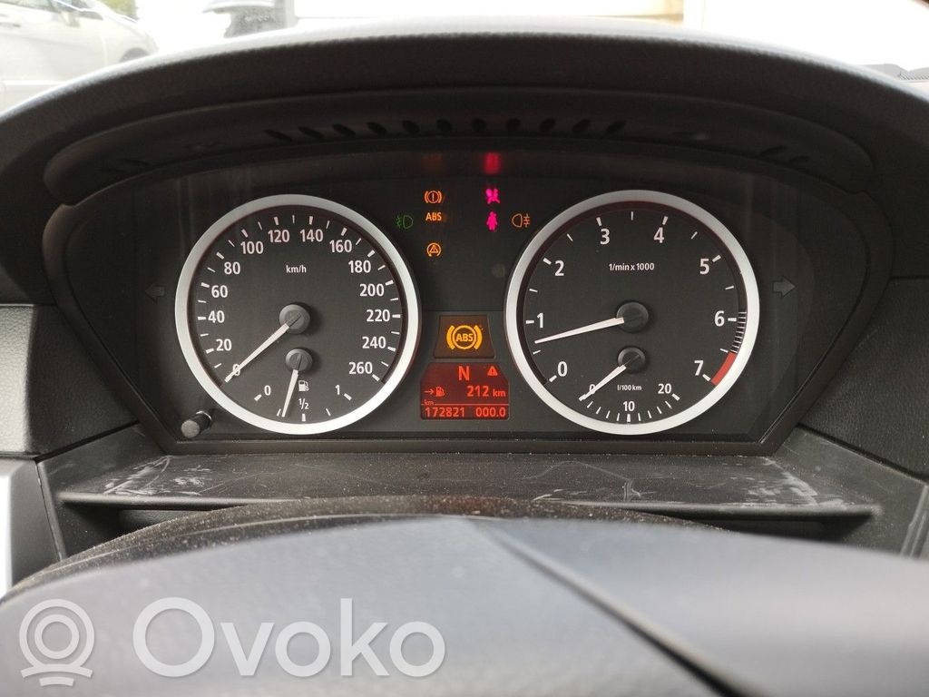 BMW 5 E60 E61 Speedometer (instrument cluster) 