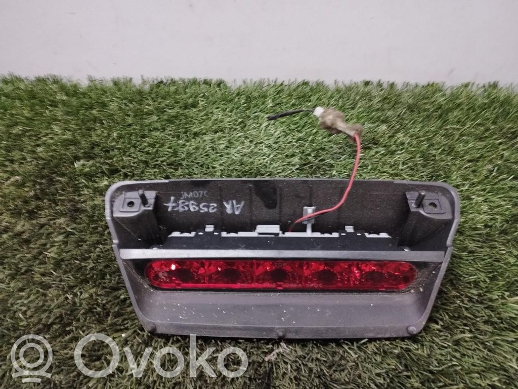 Chevrolet Spark Third/center stoplight 