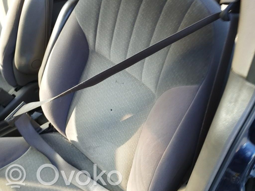 Chrysler PT Cruiser Cinturón delantero 