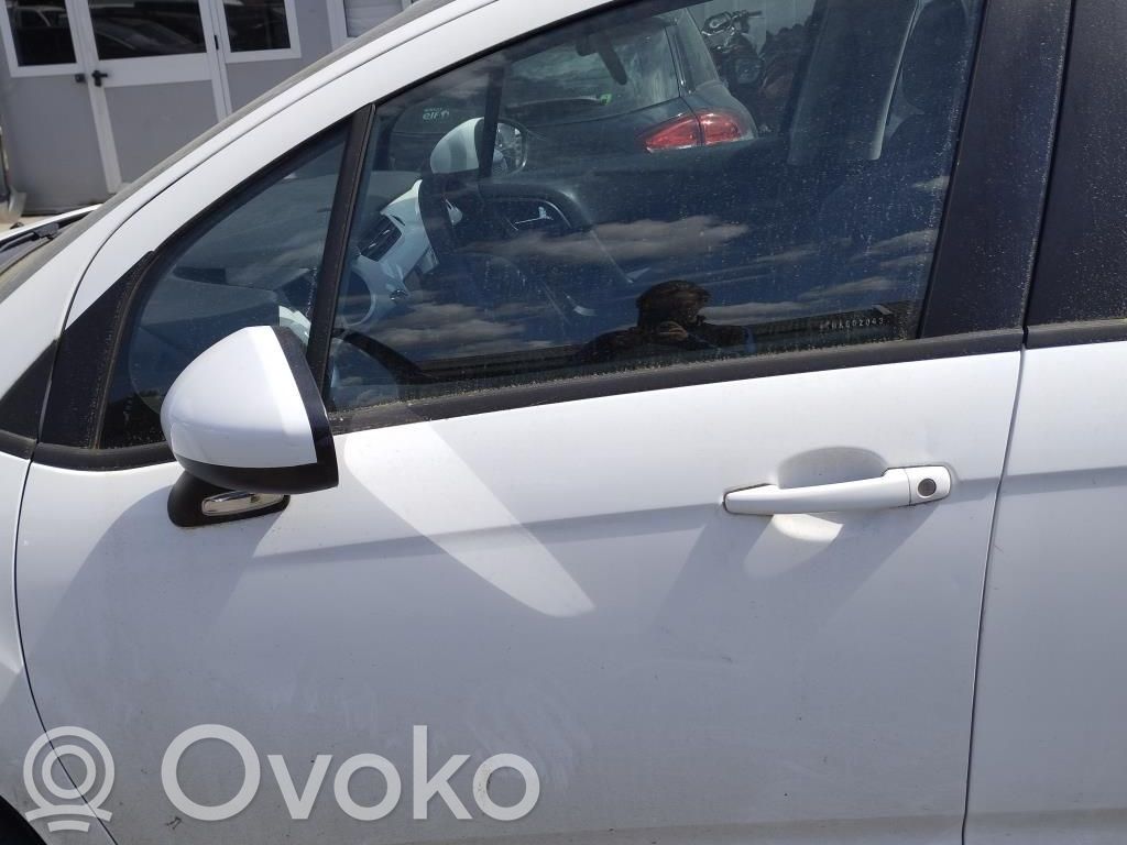 Citroen C3 Macara ușă față cu motor 