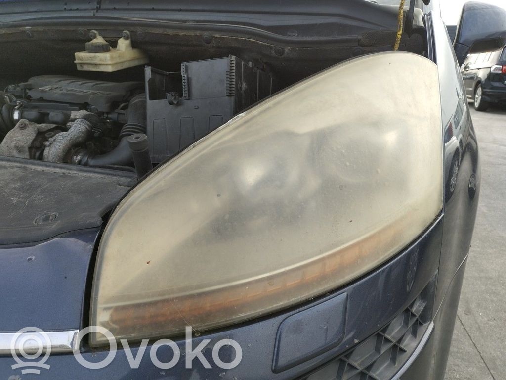 Citroen C4 I Picasso Phare frontale 