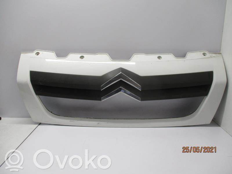 Citroen Jumper Etusäleikkö 