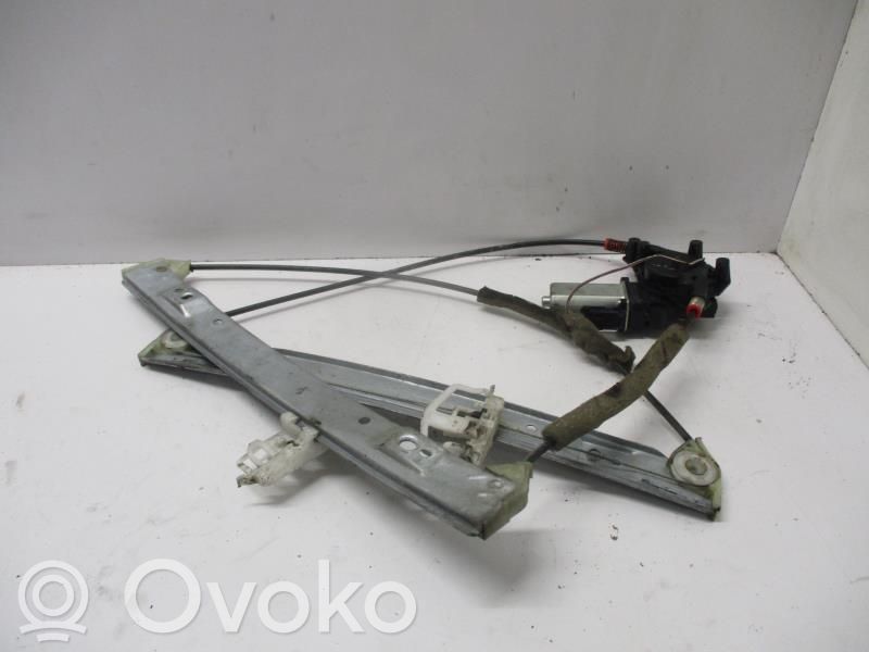Elektryczny podnośnik szyby drzwi przednich   1567725