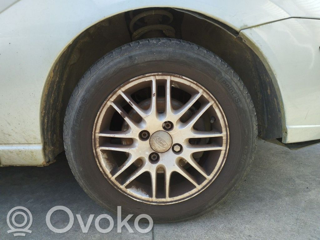 Ford Focus Подкрылок 