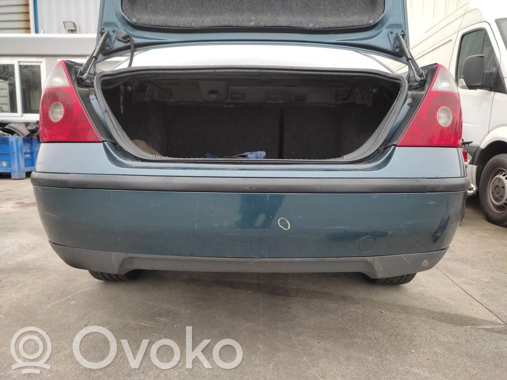 Ford Mondeo Mk III Parachoques 
