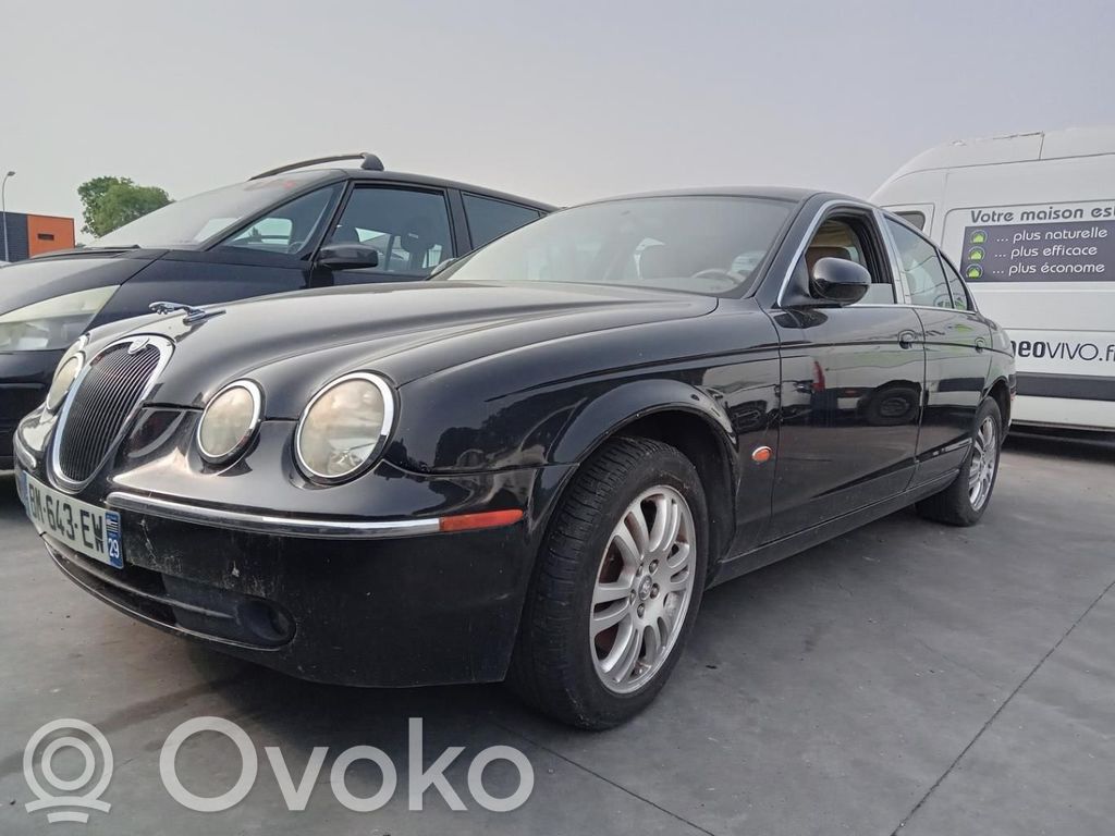 Jaguar S-Type Front door 