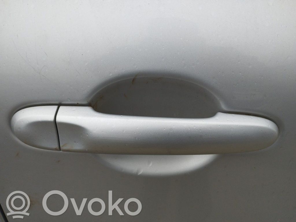 Nissan Micra Manecilla externa puerta delantera 
