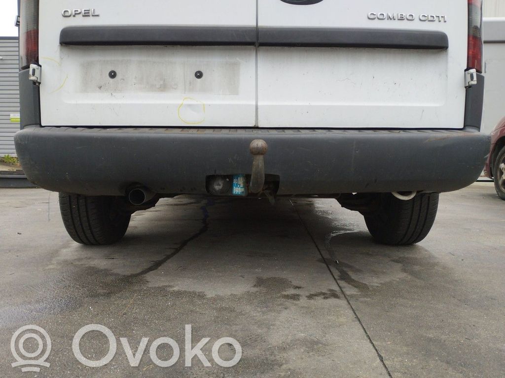 Opel Combo C Бампер 