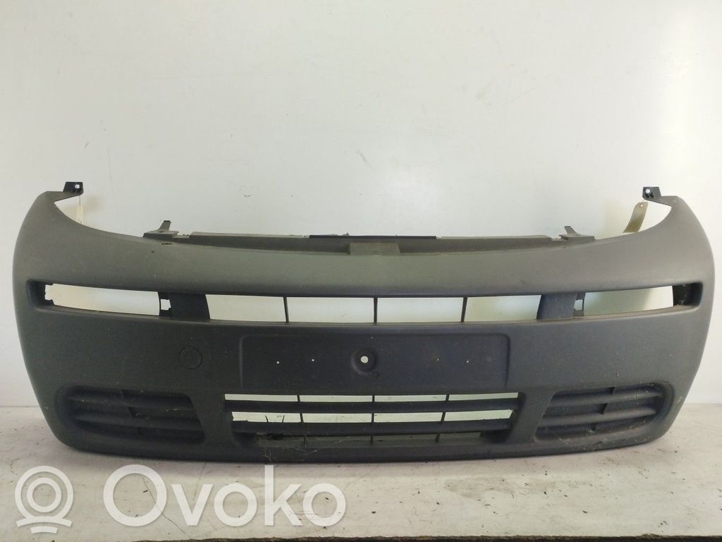Opel Vivaro Bară față 