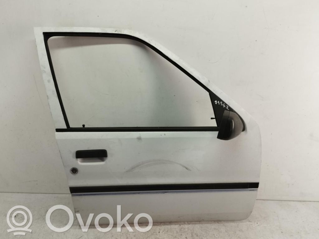 Peugeot 106 Tür vorne 