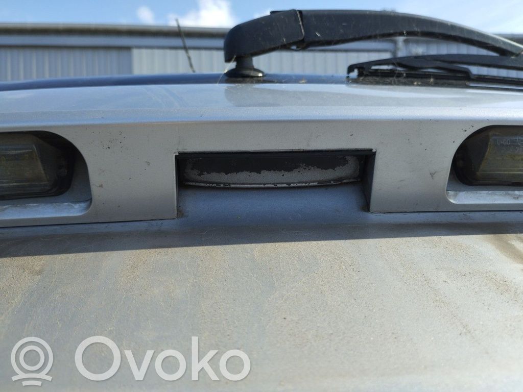 Peugeot 307 Tailgate opening switch 