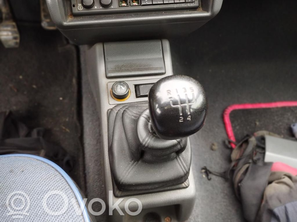 Renault Clio I Centrinė konsolė 