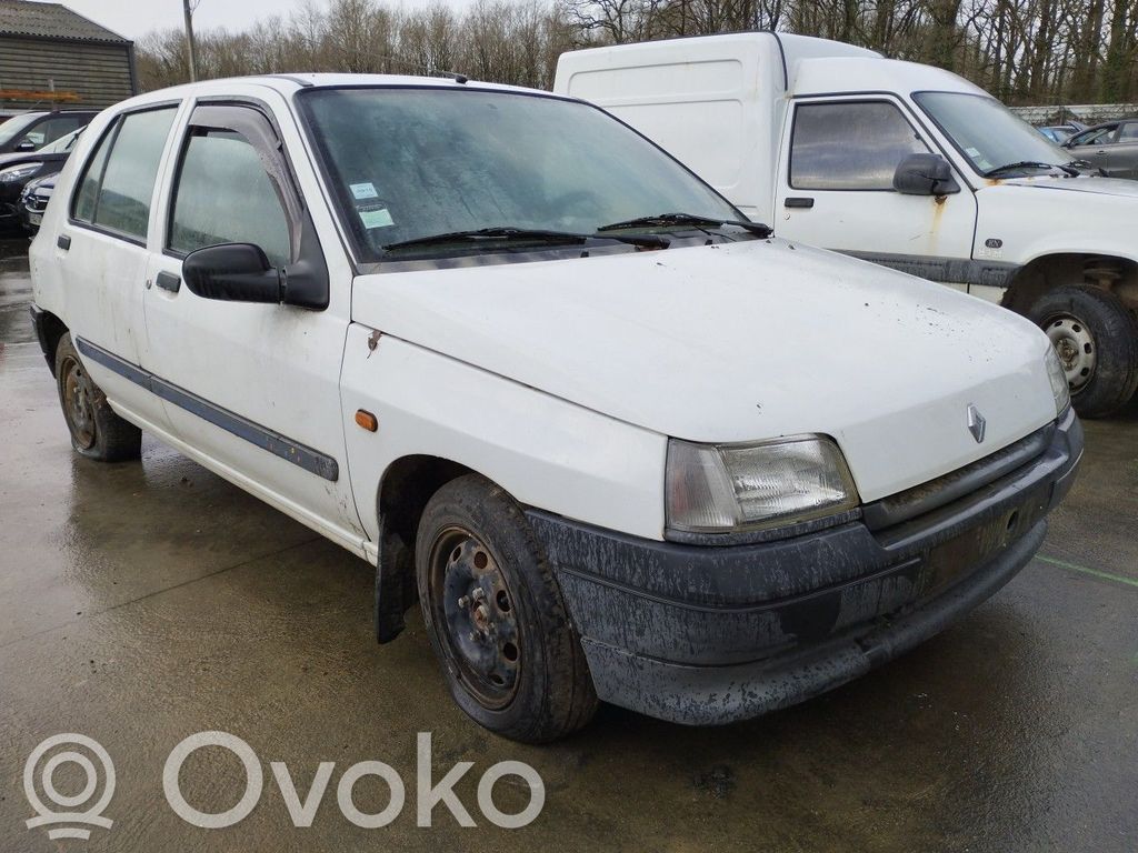 Renault Clio I Front indicator light 