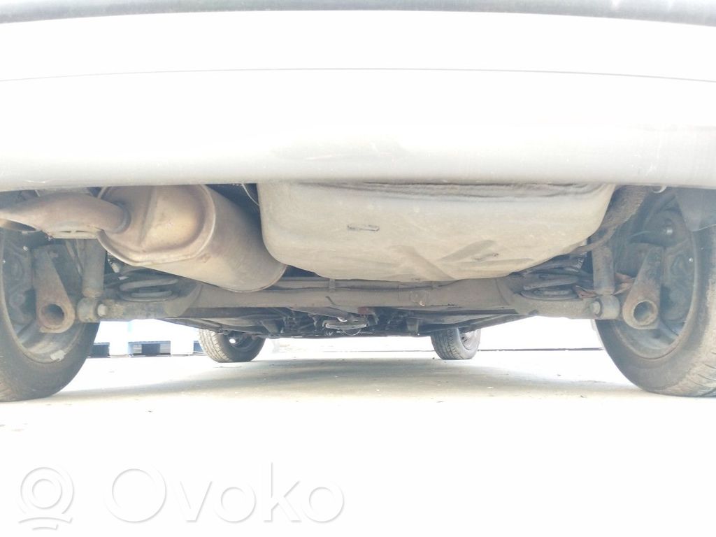 Renault Clio II Bausatz für Hinterradaufhängung 