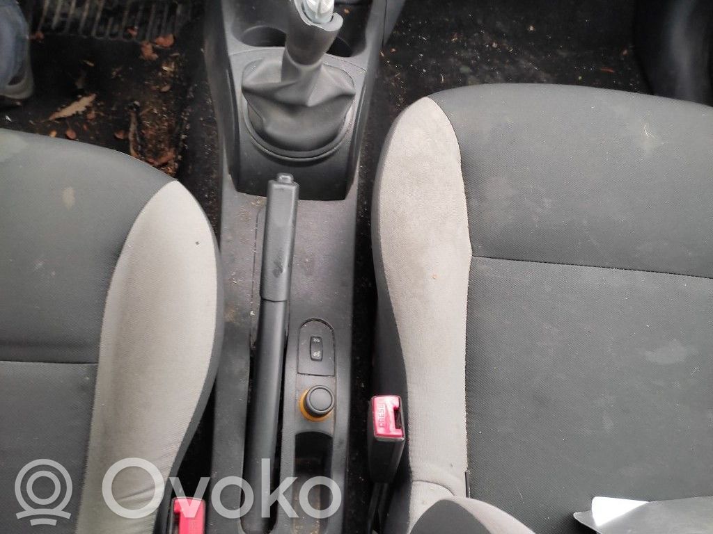 Renault Clio III Consola central 