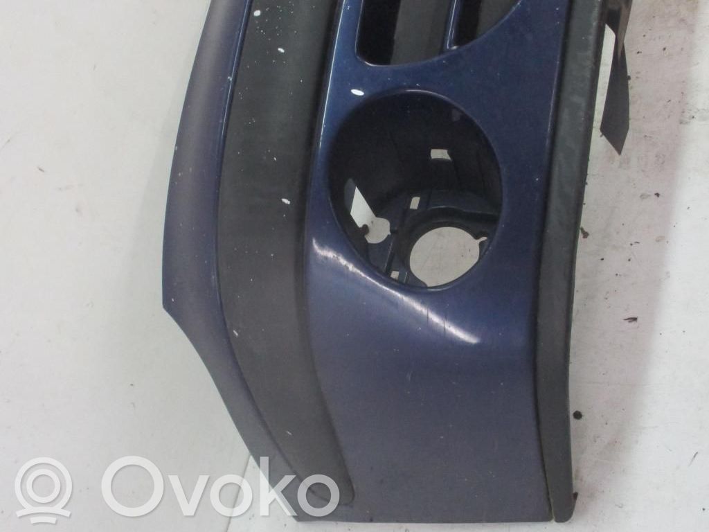 Renault Megane I Parachoques delantero 