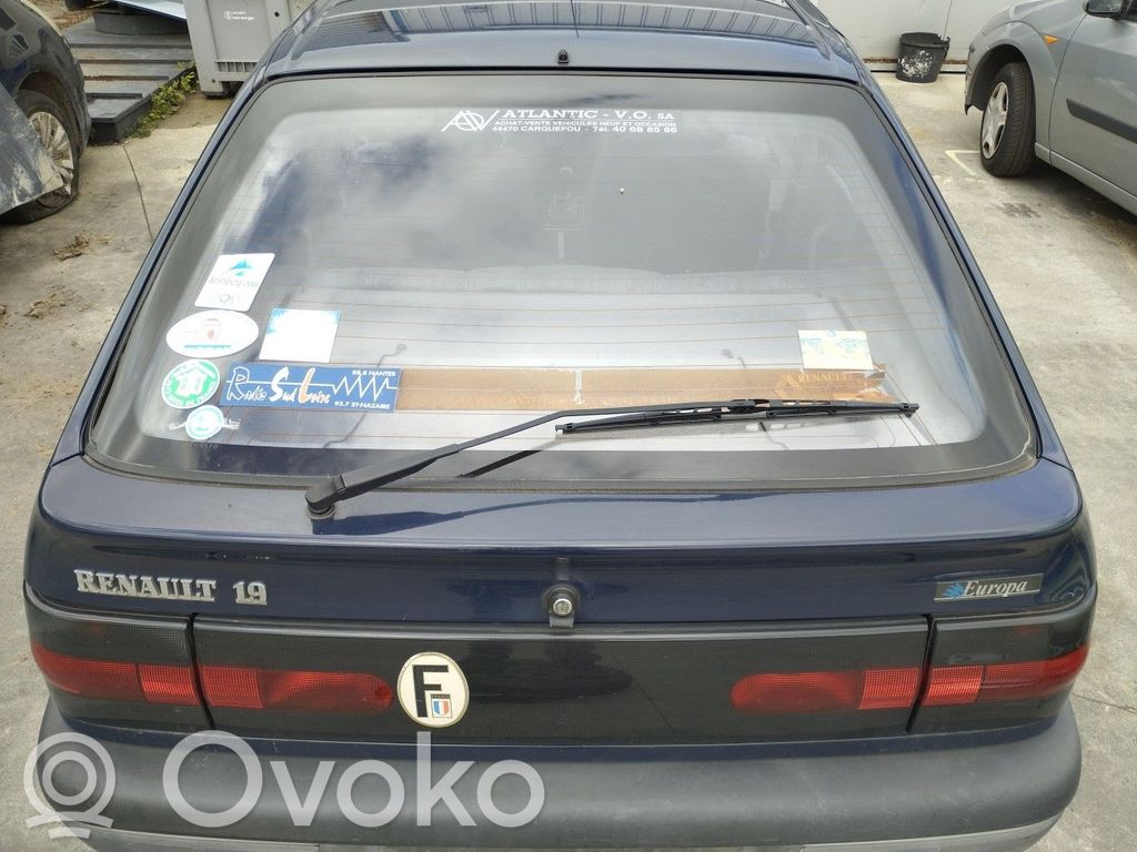 Renault 19 Puerta del maletero/compartimento de carga 