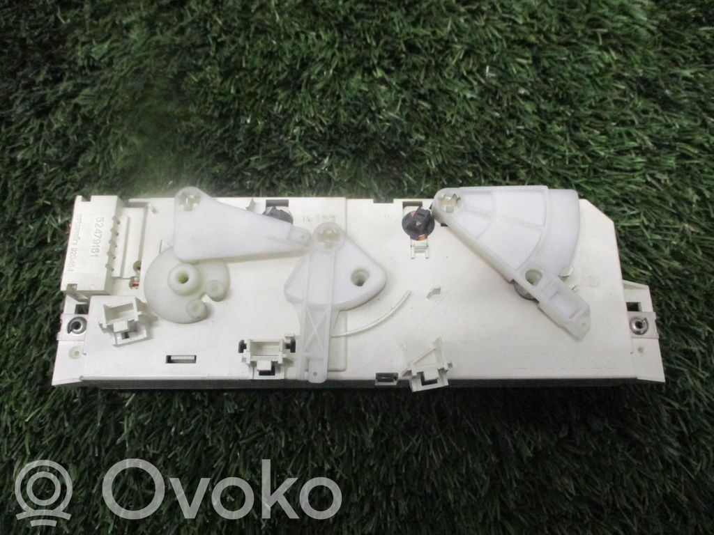 Renault Twingo I Climate control unit 