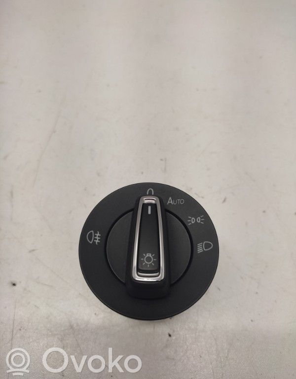 Seat Ibiza V (KJ) Interruptor de luz 