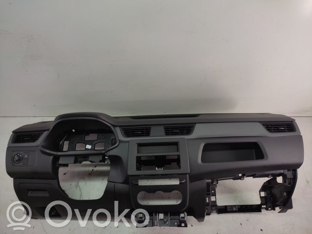 Renault Express Panelis 