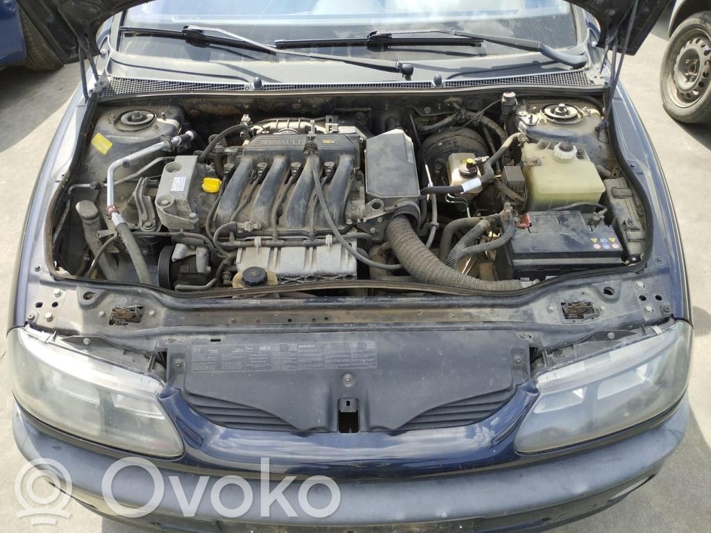 Renault Laguna I Coolant radiator 