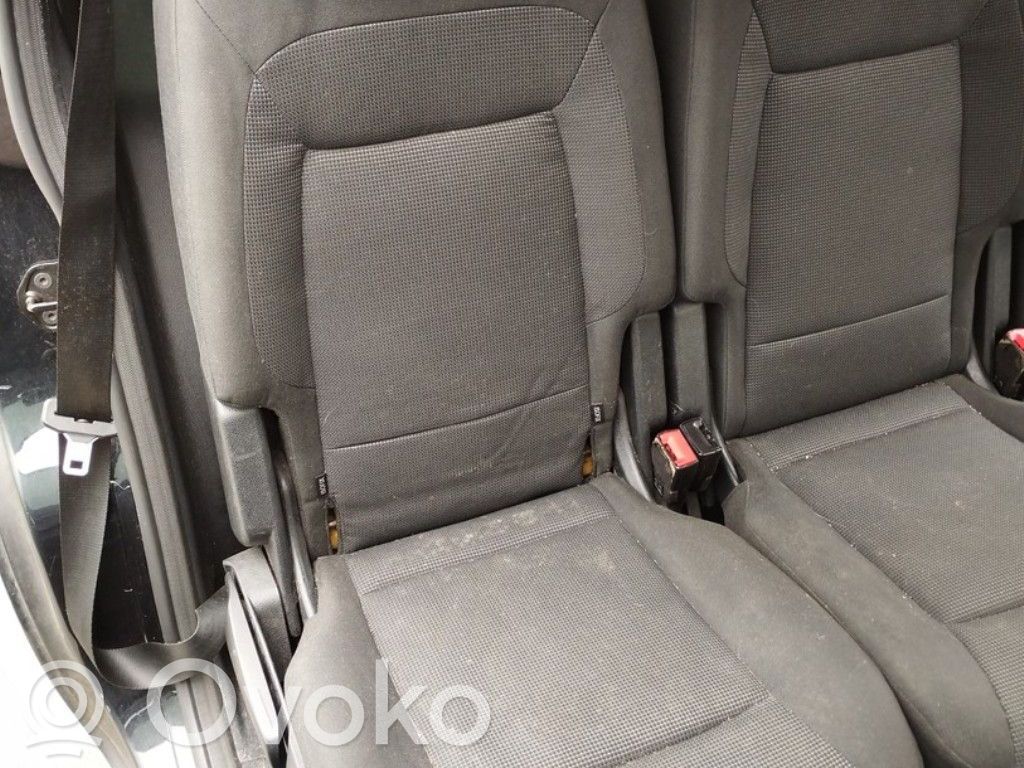 Ford S-MAX Takaistuin 