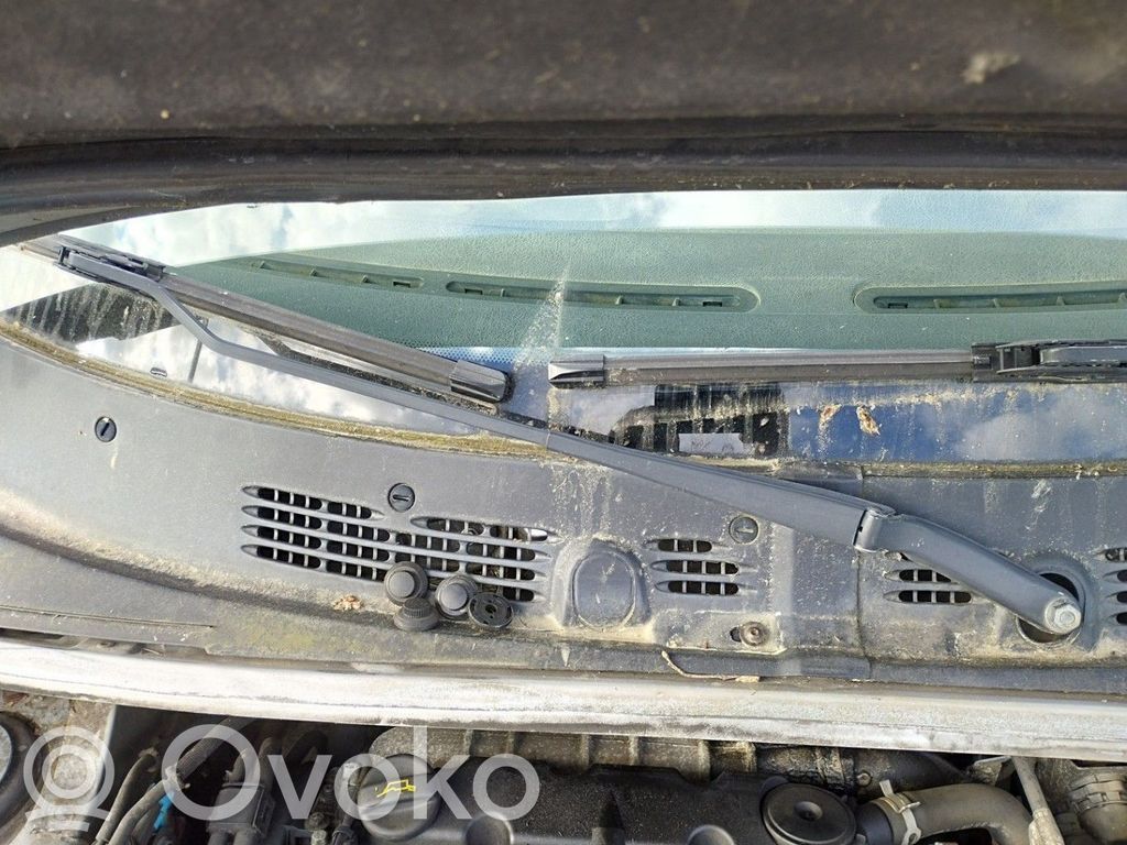 Citroen Berlingo Ramię wycieraczki szyby przedniej / czołowej 
