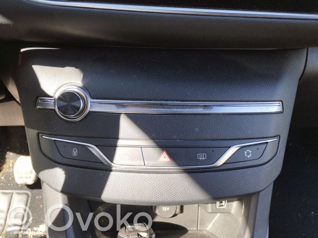 Peugeot 308 Gaisa kondicioniera / klimata kontroles / salona apsildes vadības bloks (salonā) 