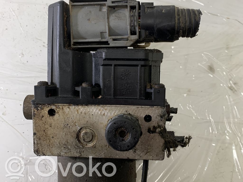 Ford Mondeo Mk III Bomba de ABS 