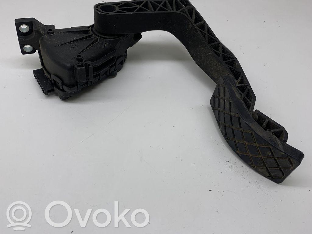 Audi A8 S8 D3 4E Accelerator throttle pedal 