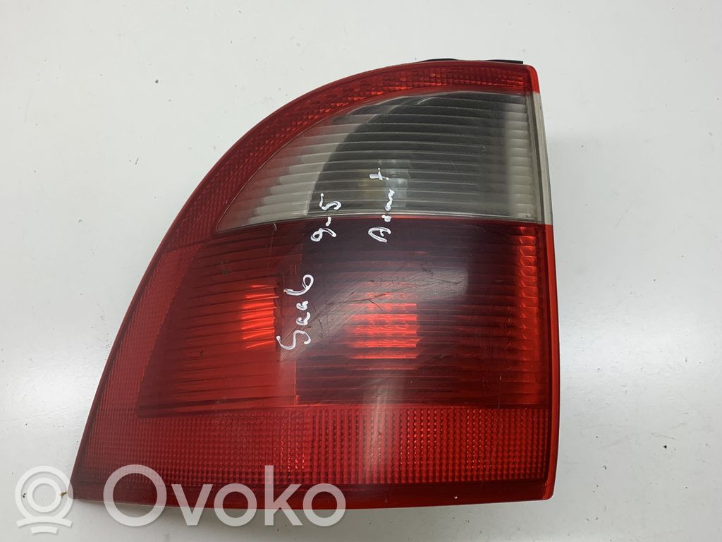 Rear/tail lights