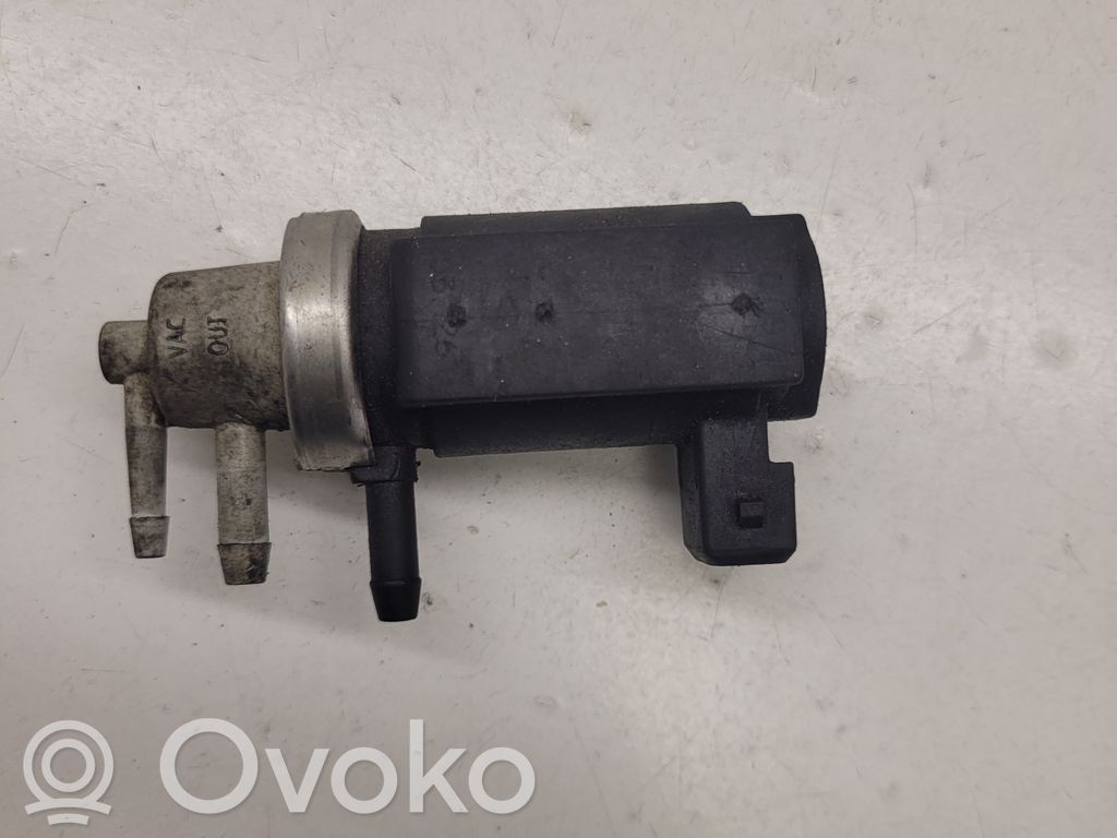 Renault Megane II Zawór podciśnienia / Elektrozawór turbiny 
