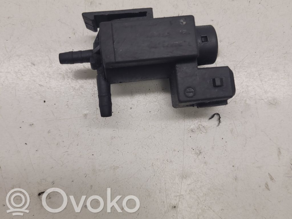 Valve vacuum   72234100,72234100