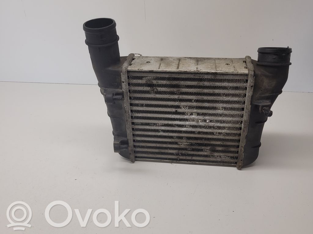 Audi A4 S4 B7 8E 8H Radiador intercooler 