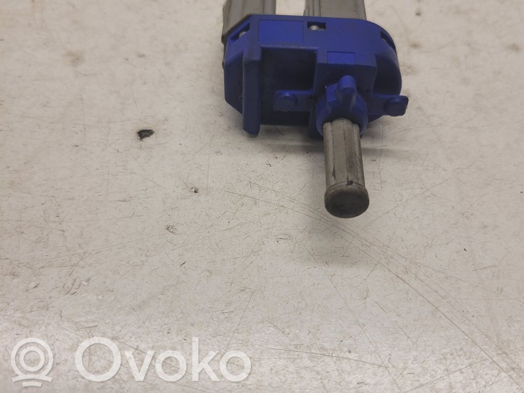 Clutch pedal sensor   BP4K,BP4K