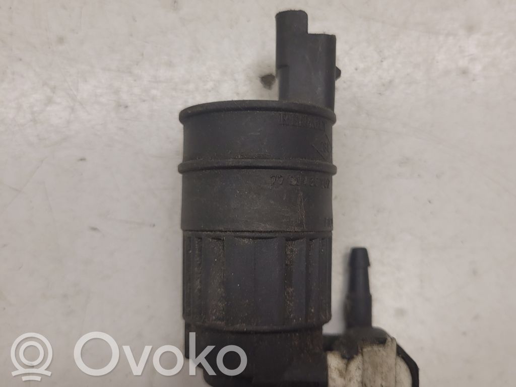 Renault Scenic I Windscreen/windshield washer pump 