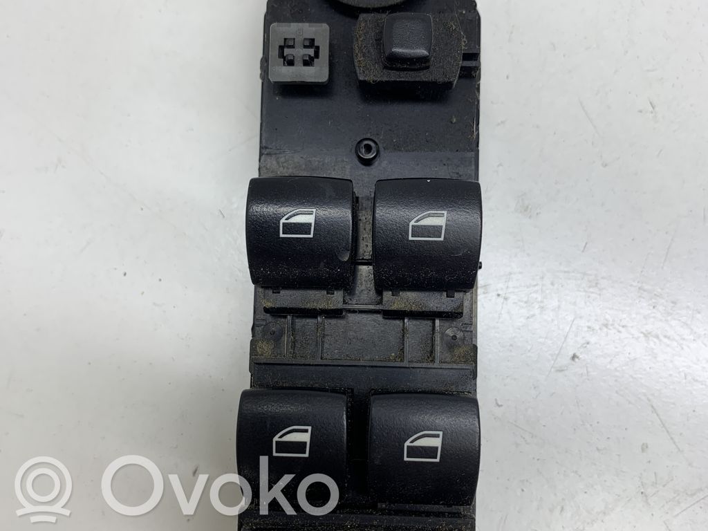 BMW 5 E60 E61 Electric window control switch 