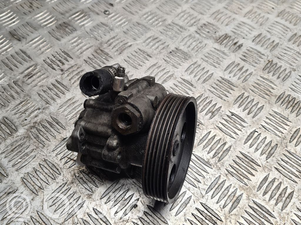 Peugeot 406 Pompe direction assistée 