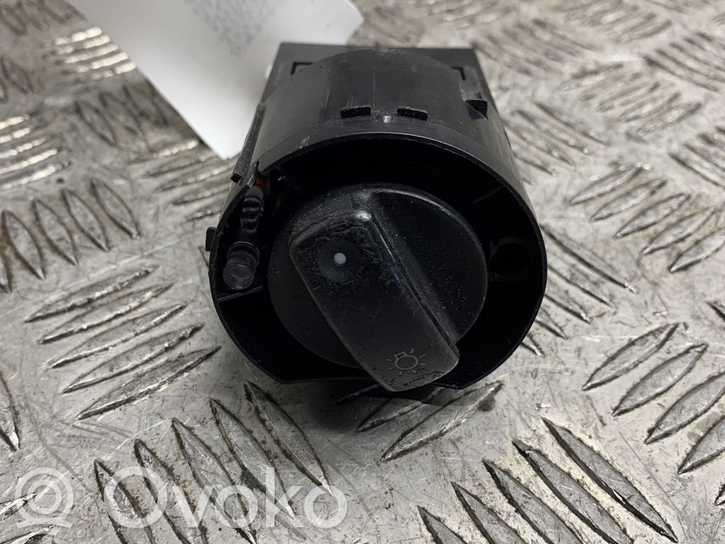Audi A6 S6 C5 4B Light switch 