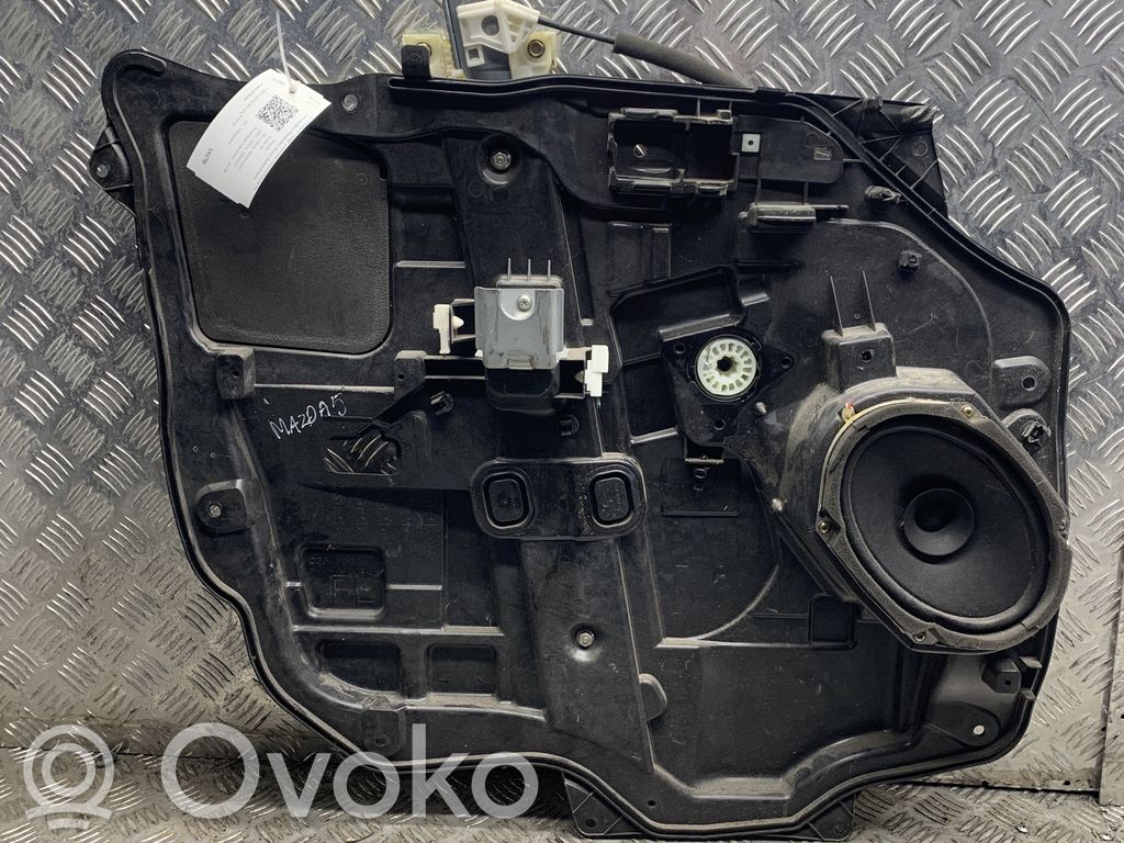 Mazda 5 Mecanismo para subir la puerta delantera sin motor 
