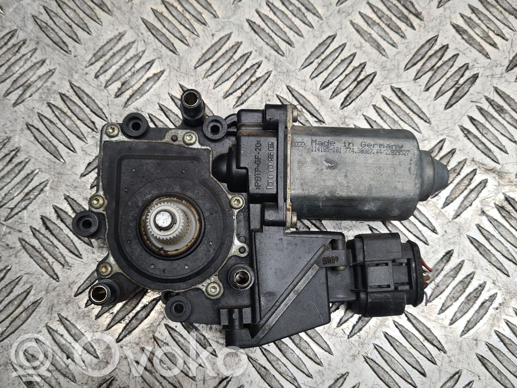 Audi A6 S6 C5 4B Silnik regulatora szyby drzwi przednich 