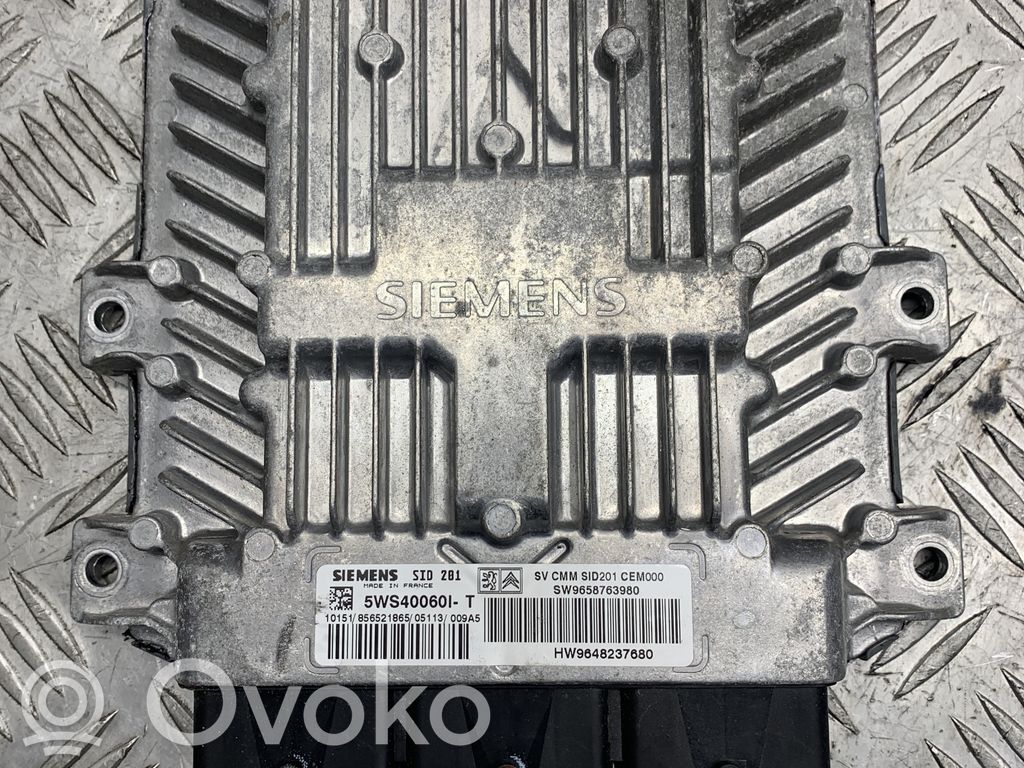 Peugeot 607 Engine control unit/module 