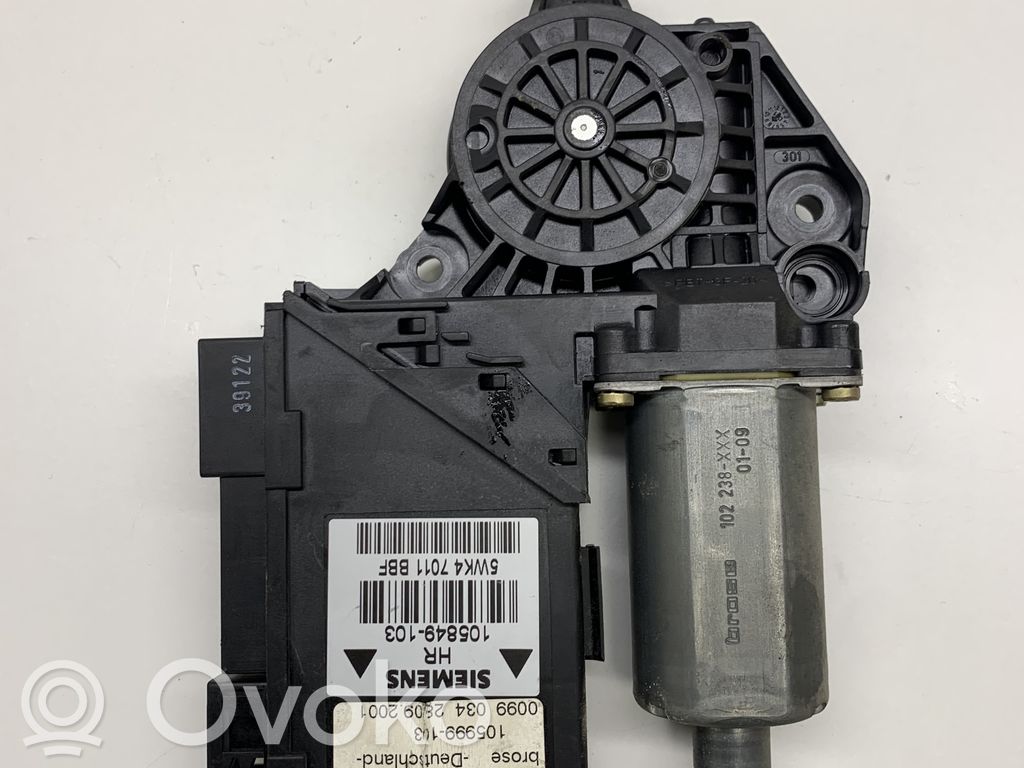 Audi A4 S4 B6 8E 8H Takaoven ikkunan nostomoottori 