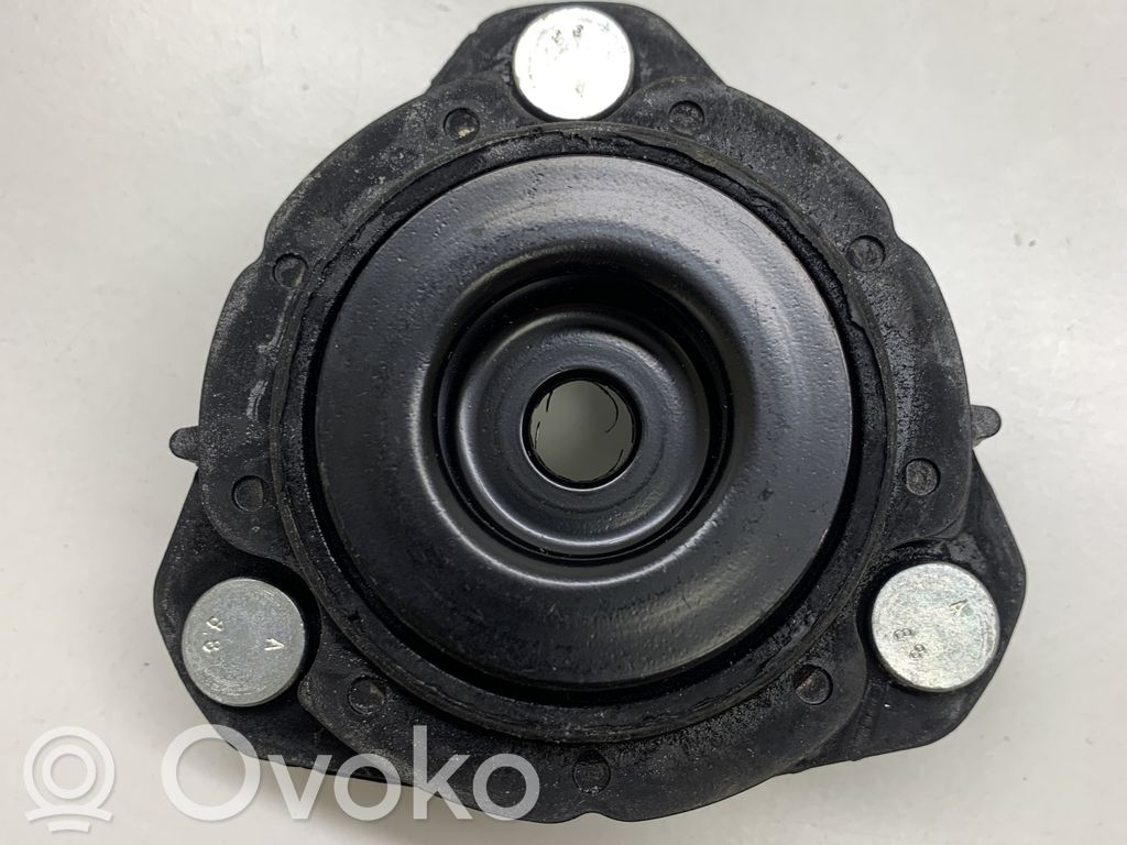 Ford Focus Coil spring mount 