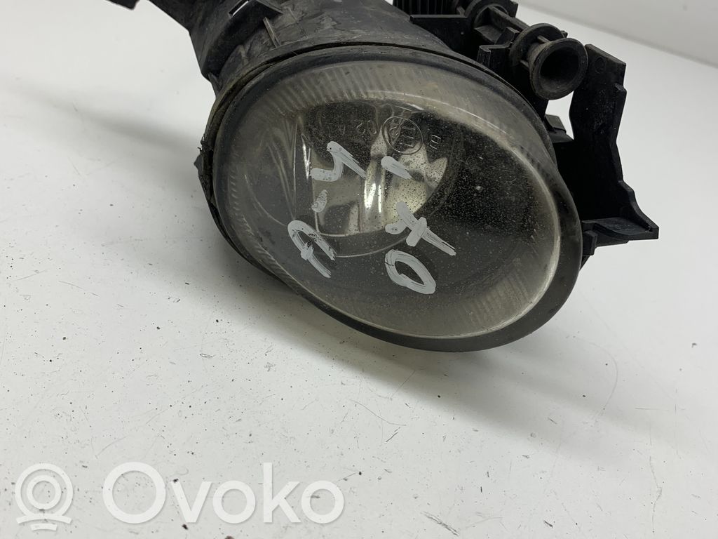 Audi A4 S4 B7 8E 8H Nebelscheinwerfer vorne 